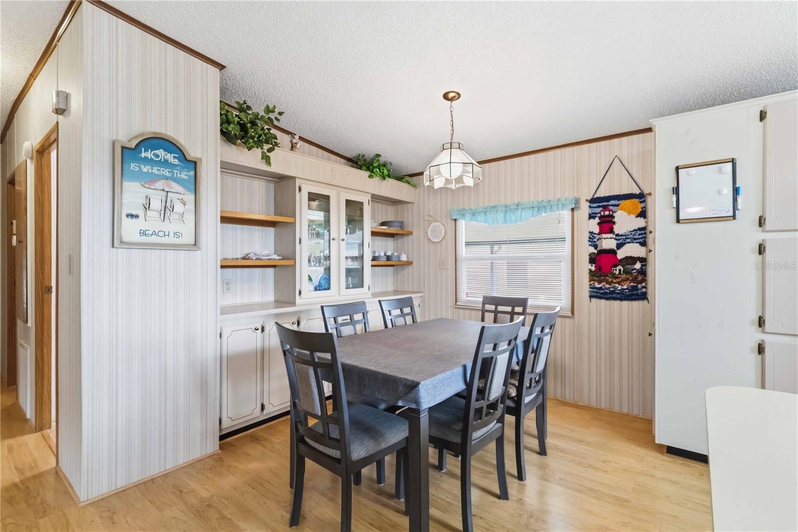 Image 7 of 28 For 1531 46th Avenue E