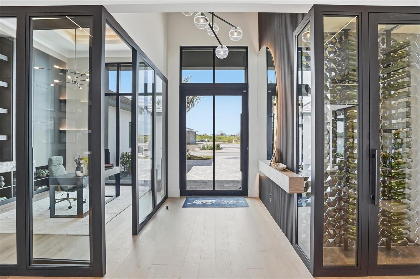 Image 19 of 82 For 262 Crystal Waters Drive