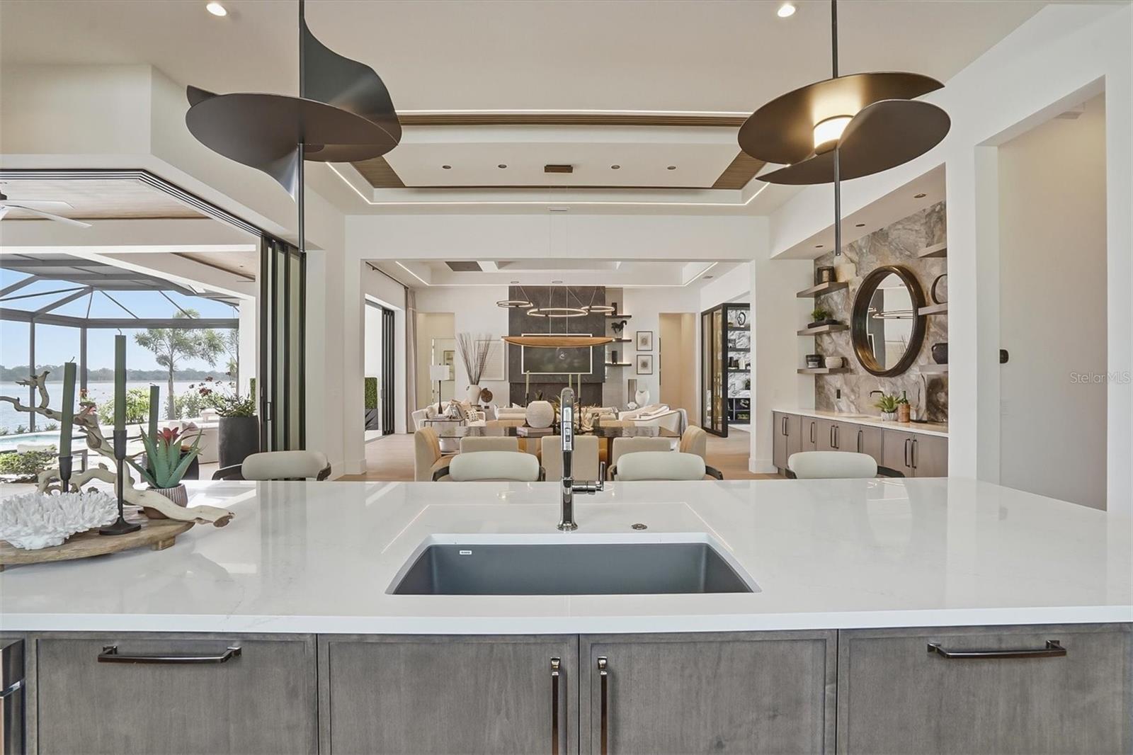 Image 51 of 82 For 262 Crystal Waters Drive