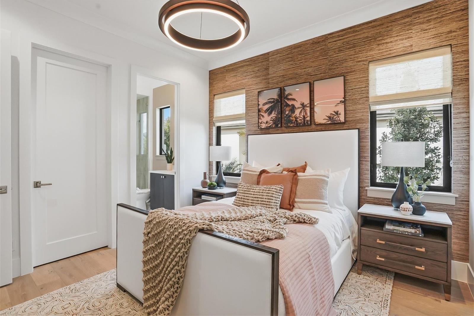 Image 54 of 82 For 262 Crystal Waters Drive