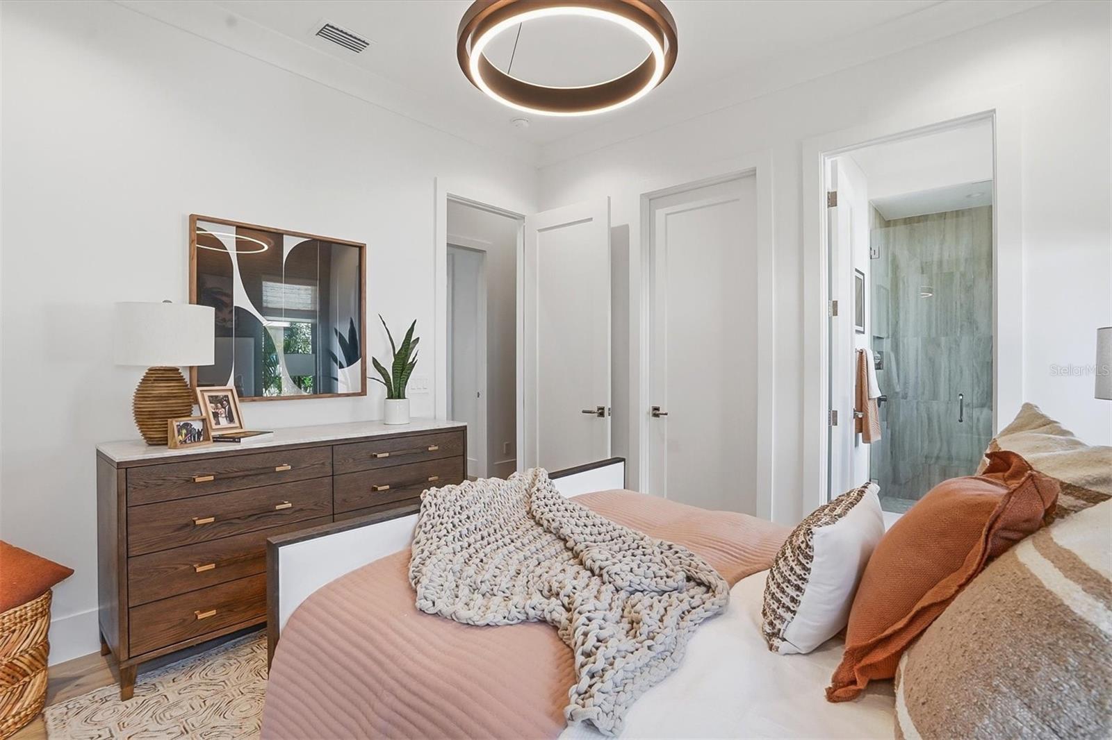 Image 55 of 82 For 262 Crystal Waters Drive