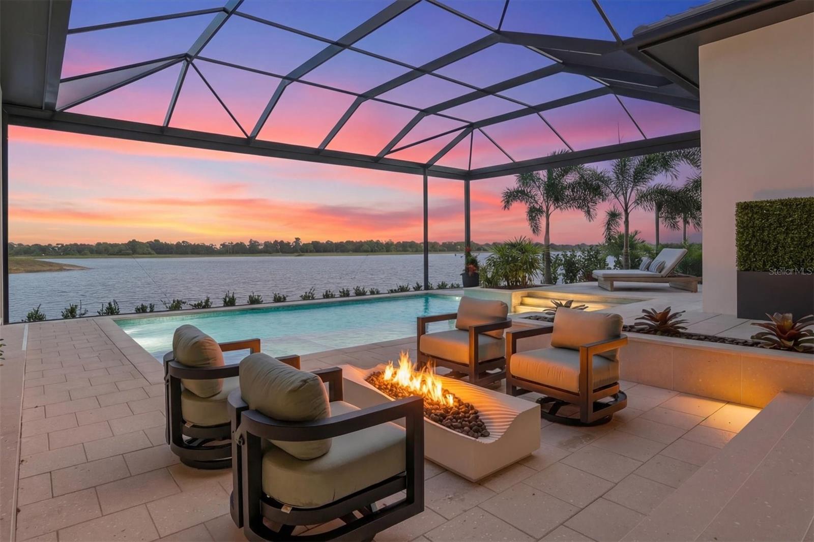 Image 6 of 82 For 262 Crystal Waters Drive