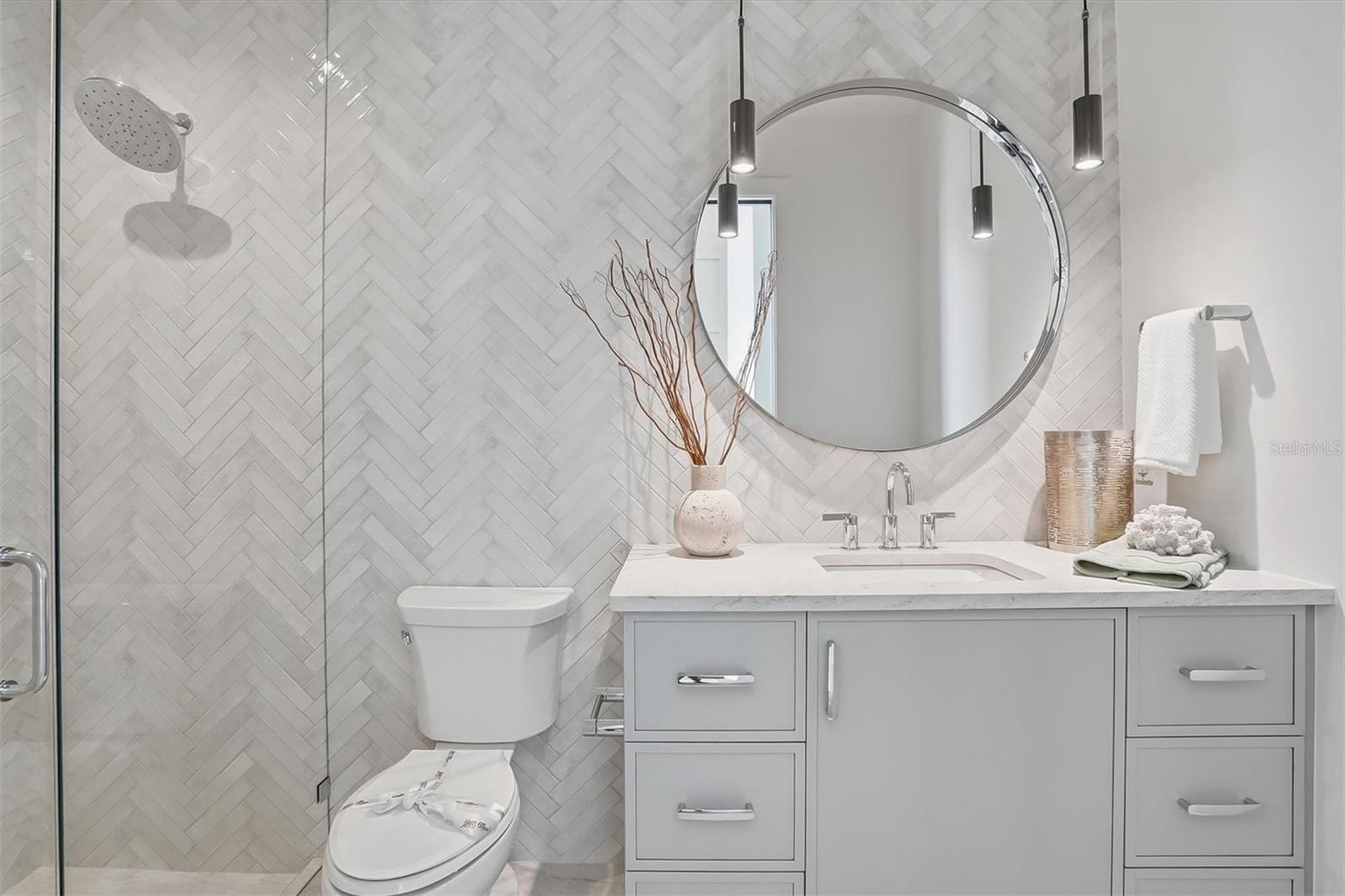 Image 61 of 82 For 262 Crystal Waters Drive