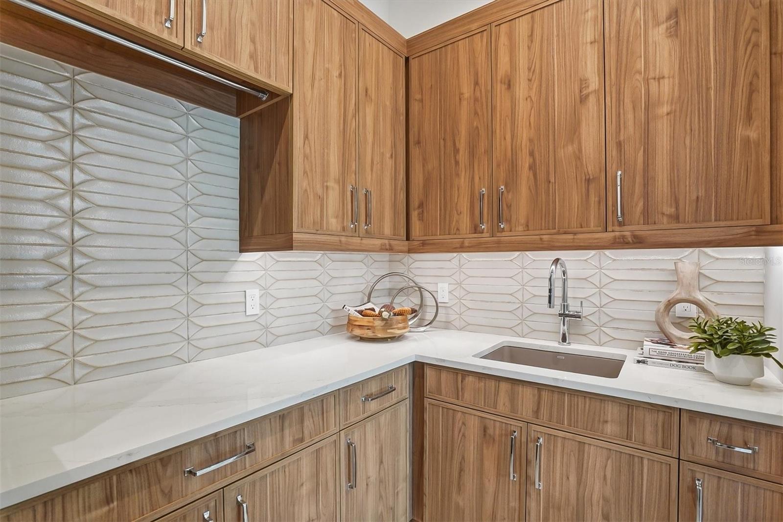 Image 75 of 82 For 262 Crystal Waters Drive