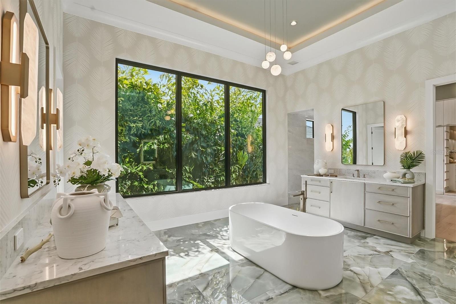 Image 77 of 82 For 262 Crystal Waters Drive