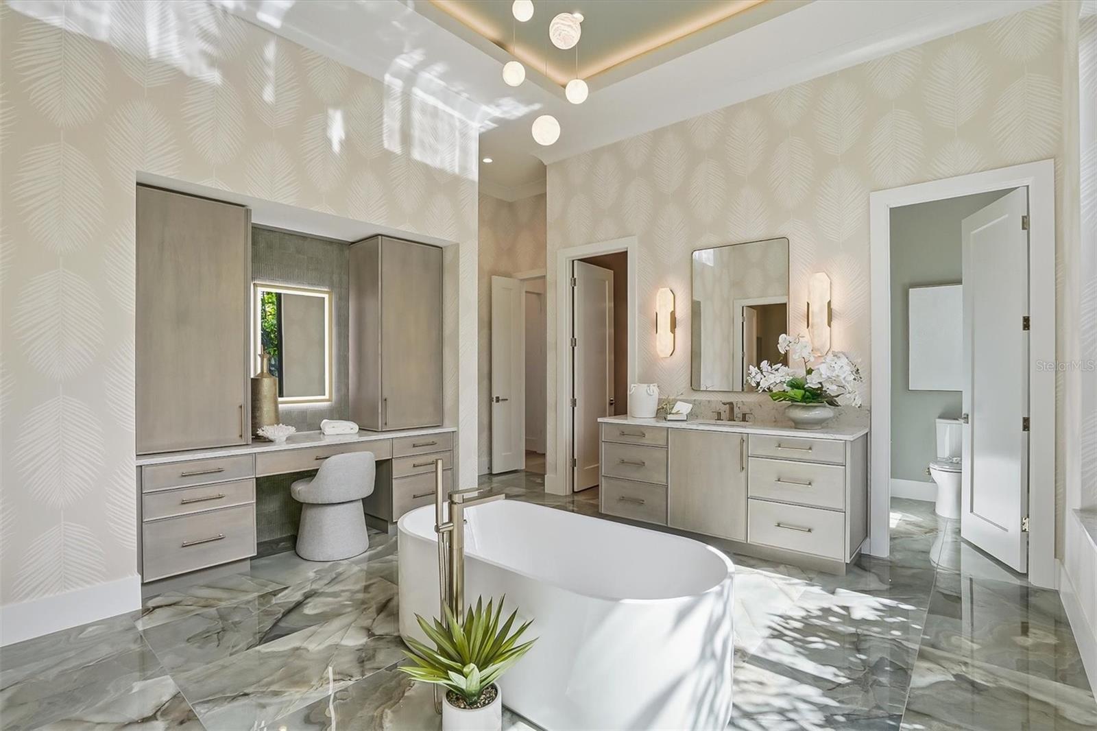 Image 79 of 82 For 262 Crystal Waters Drive