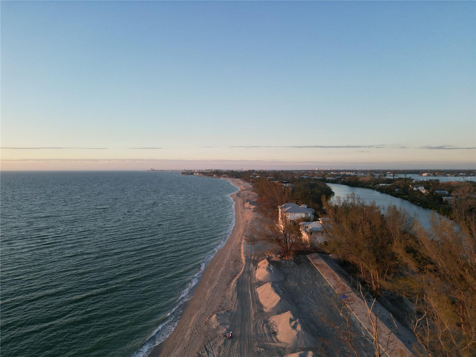 Image 8 of 10 For 8534 Heron Lagoon Circle