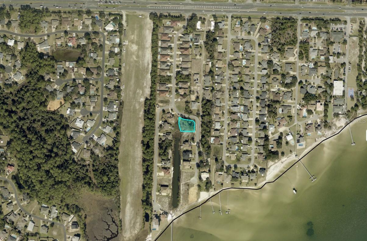 Image 4 of 5 For 23-2s-26-3013-00c00-0010 Palmetto Lake Drive