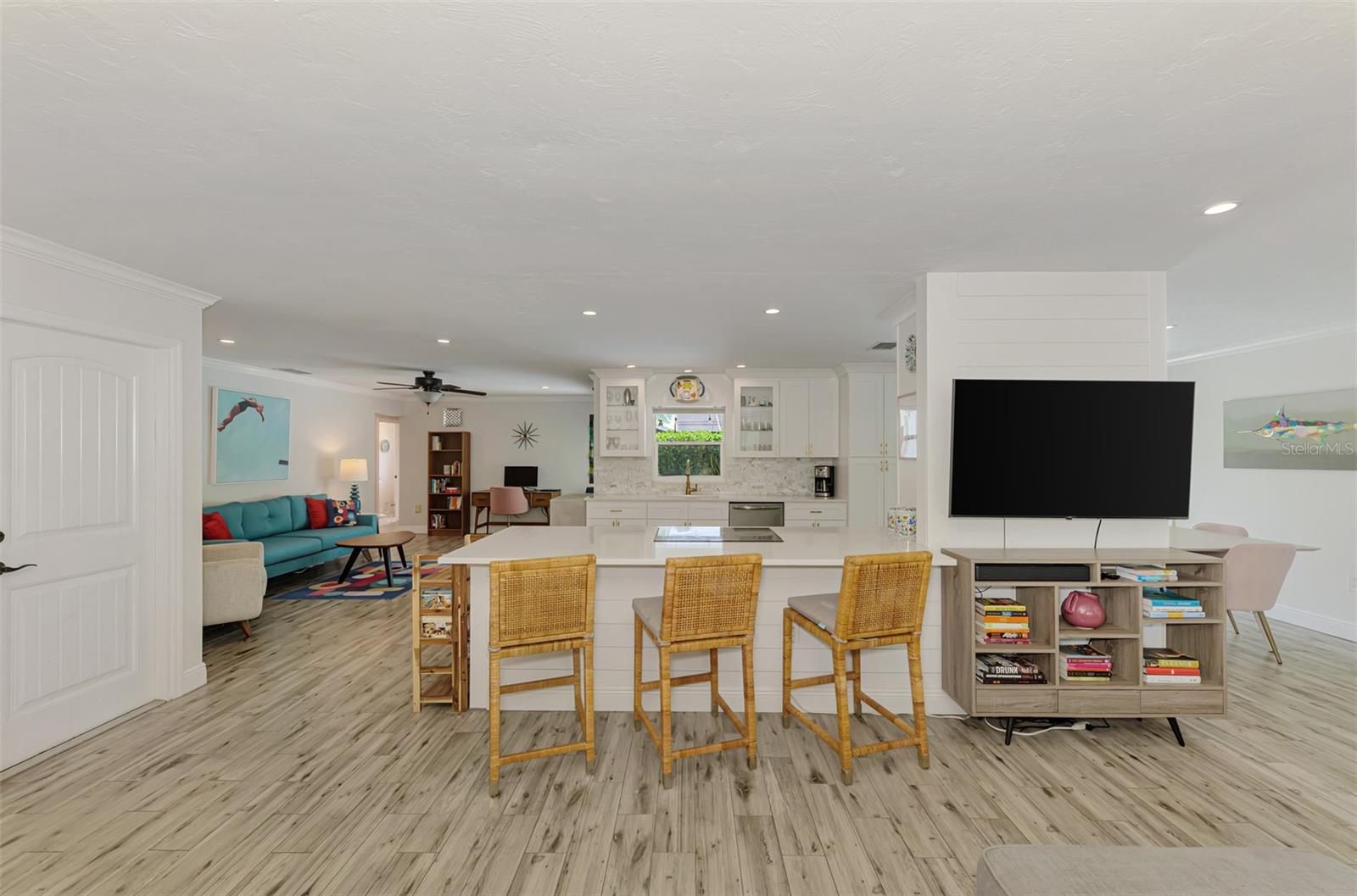 Image 6 of 28 For 5410 Creeping Hammock Drive