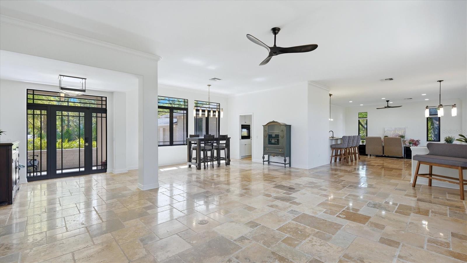 Image 25 of 70 For 5935 River Forest Circle