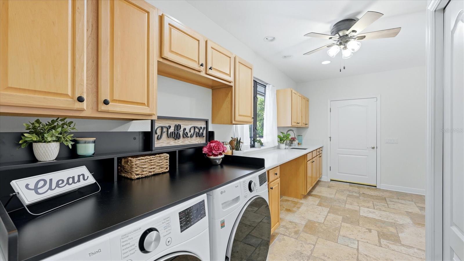 Image 40 of 70 For 5935 River Forest Circle