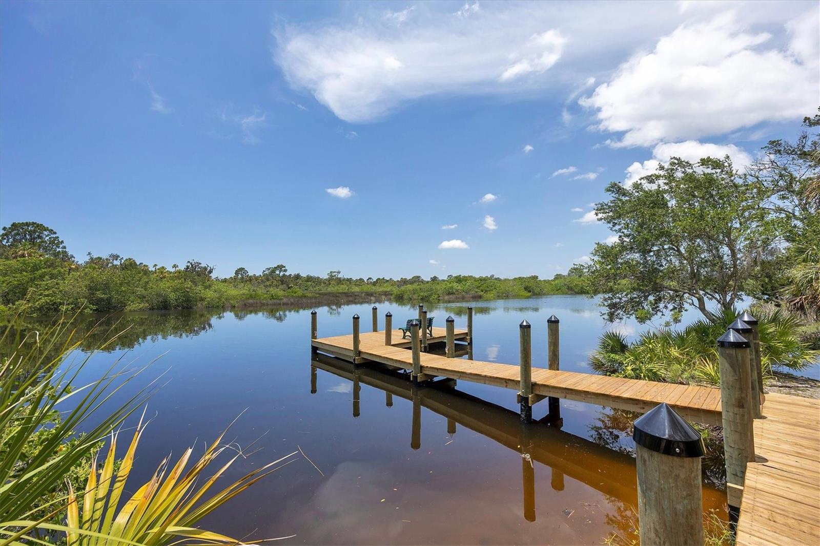 Image 62 of 70 For 5935 River Forest Circle