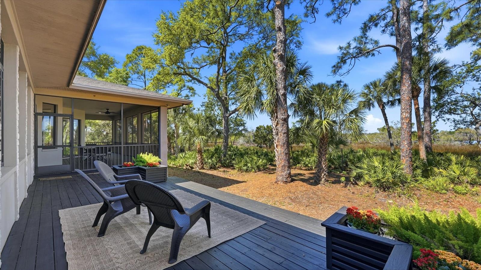 Image 8 of 70 For 5935 River Forest Circle