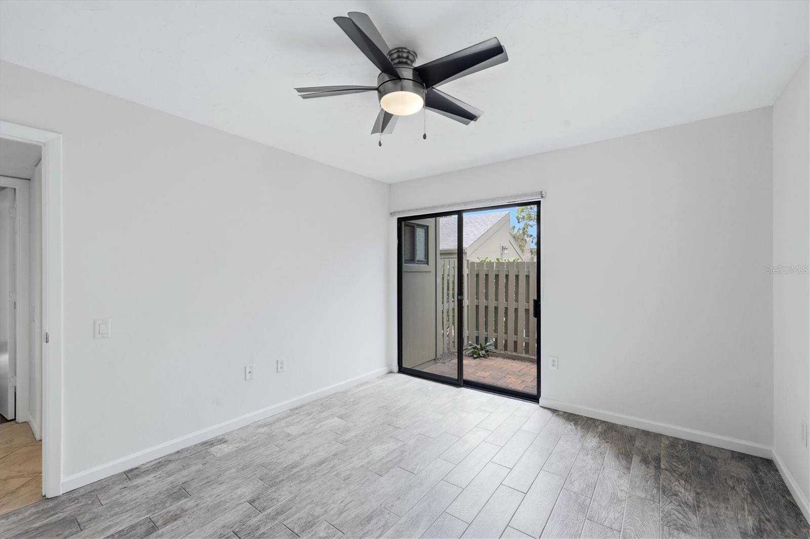 Image 22 of 80 For 135 Woodland Place