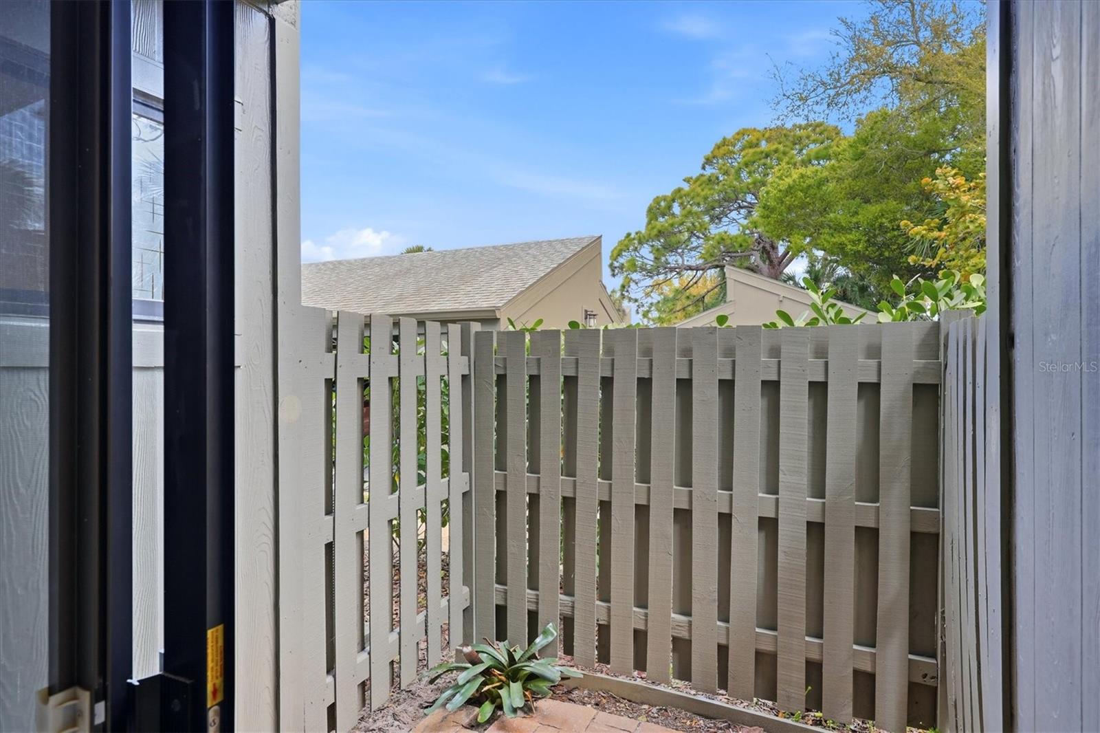 Image 24 of 80 For 135 Woodland Place