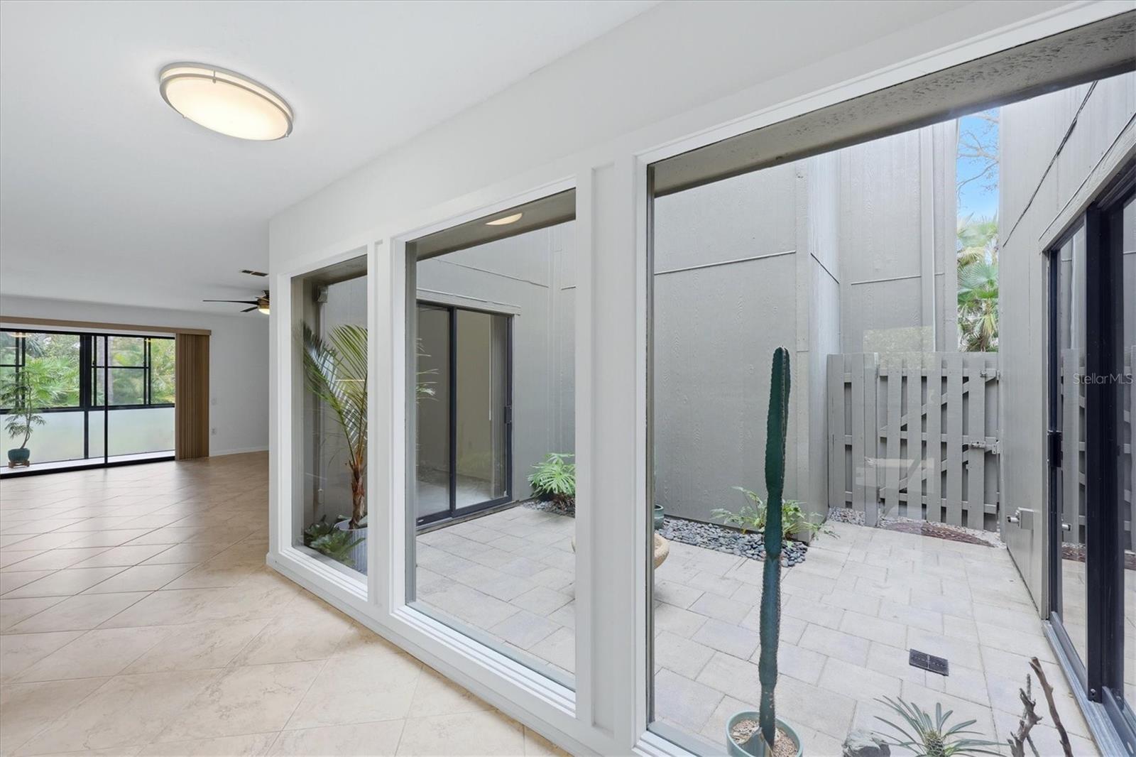 Image 26 of 80 For 135 Woodland Place