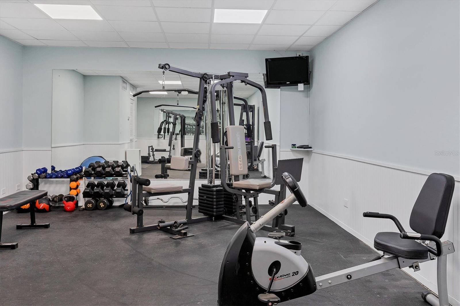 Image 48 of 80 For 135 Woodland Place