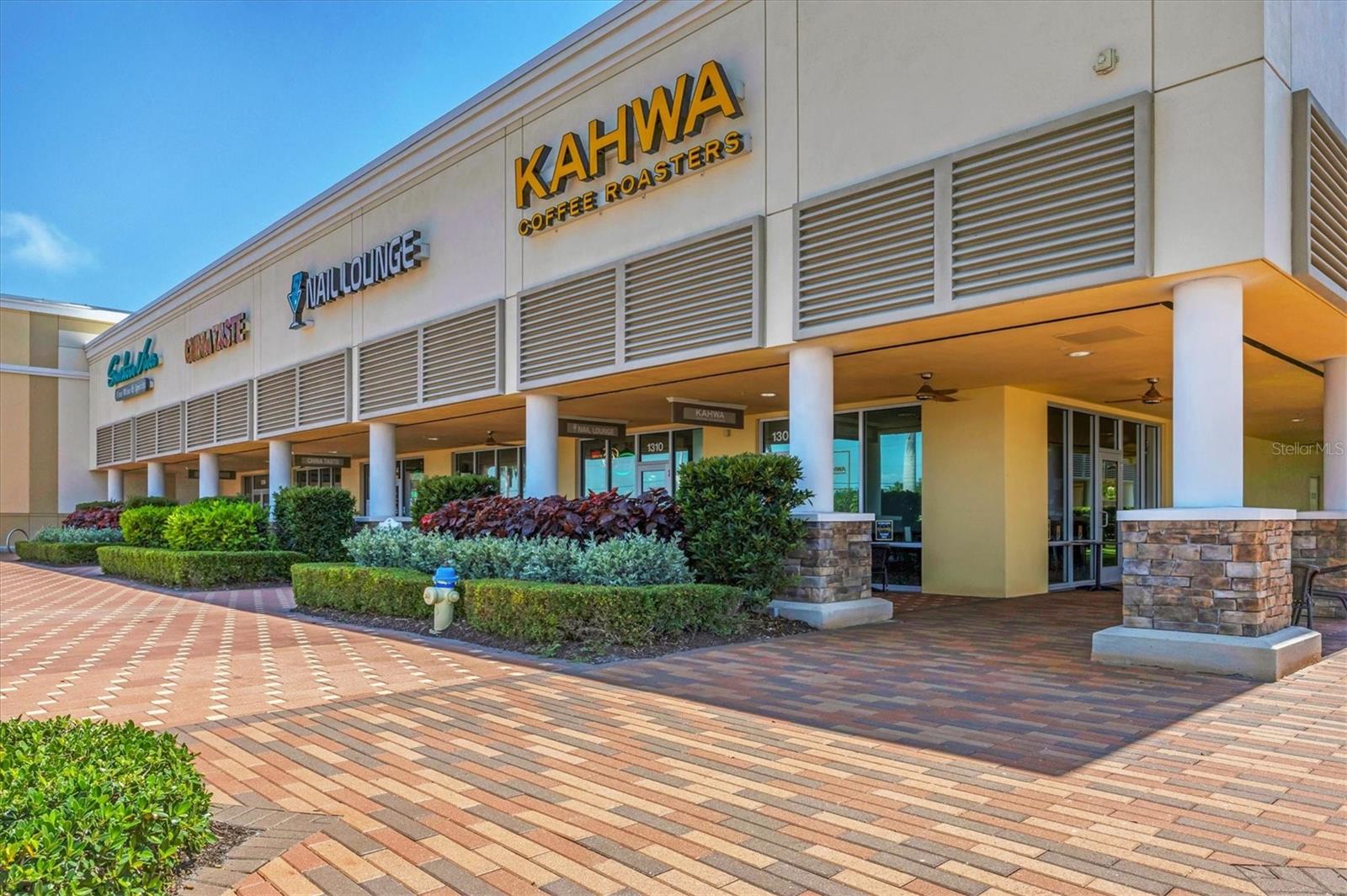 Image 56 of 80 For 135 Woodland Place