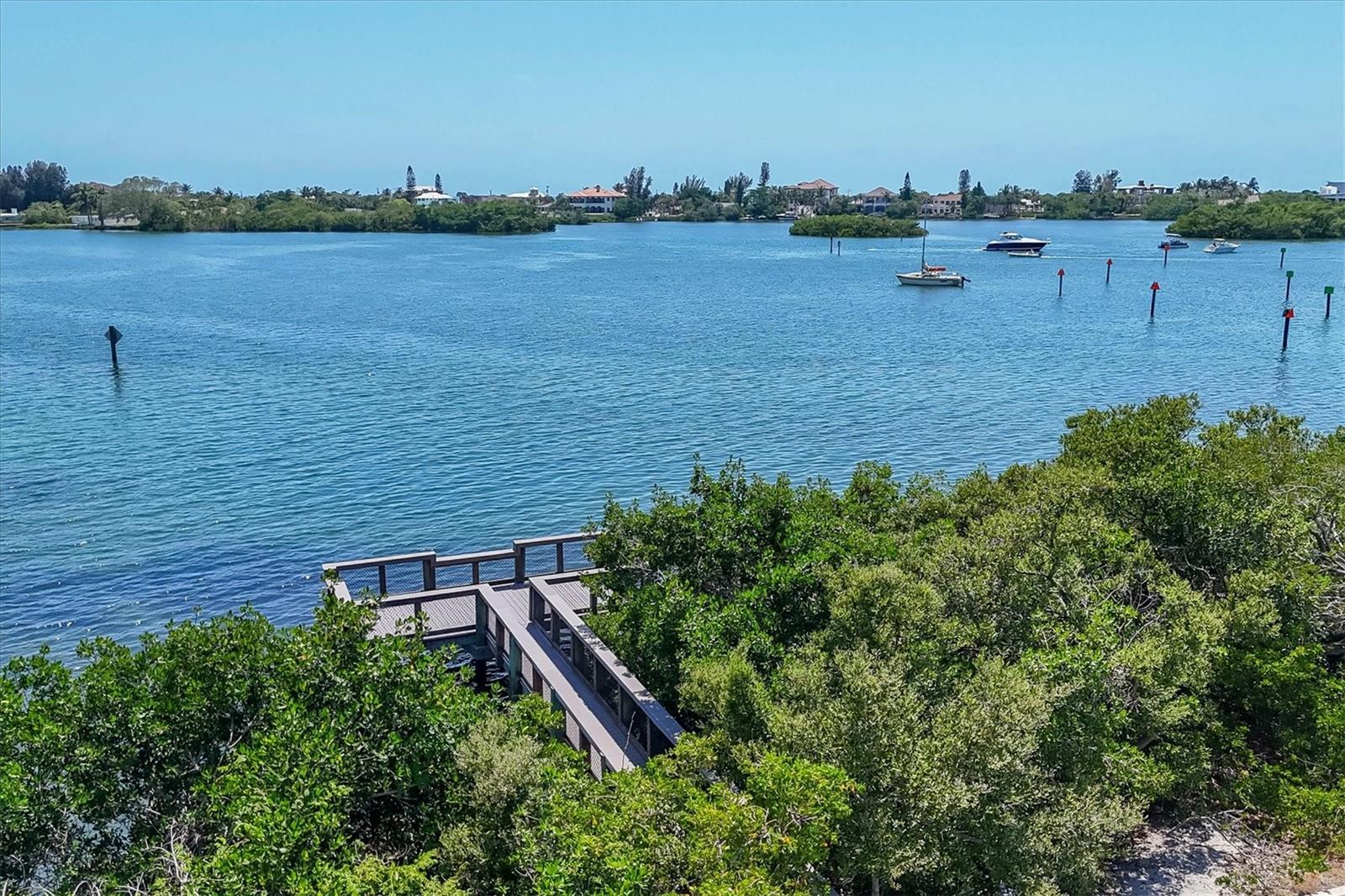 Image 66 of 80 For 135 Woodland Place