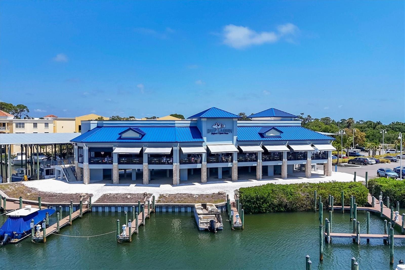 Image 73 of 80 For 135 Woodland Place