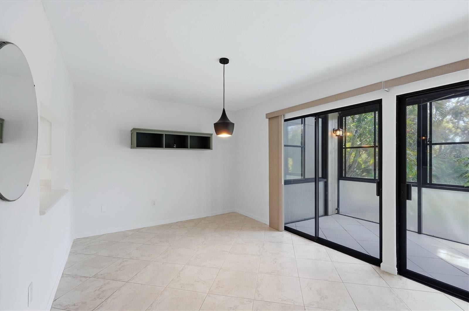 Image 8 of 80 For 135 Woodland Place