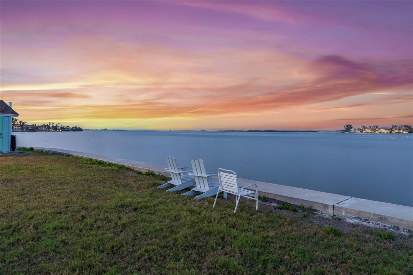 Image 19 of 35 For 117 7th Street N 35