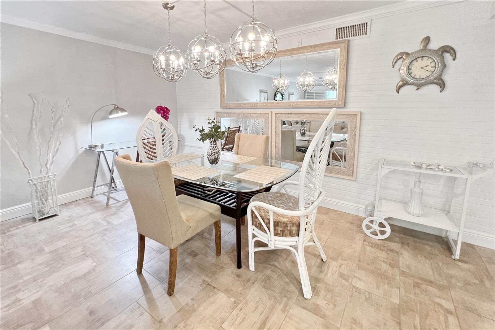 Image 10 of 28 For 1741 Southwood Street 1741