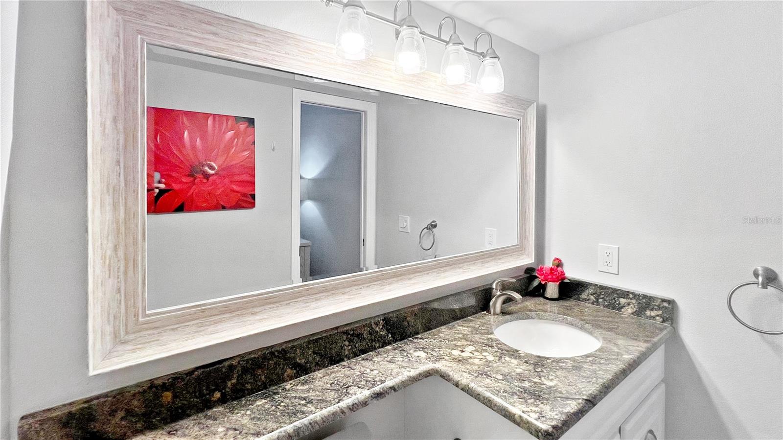 Image 15 of 28 For 1741 Southwood Street 1741