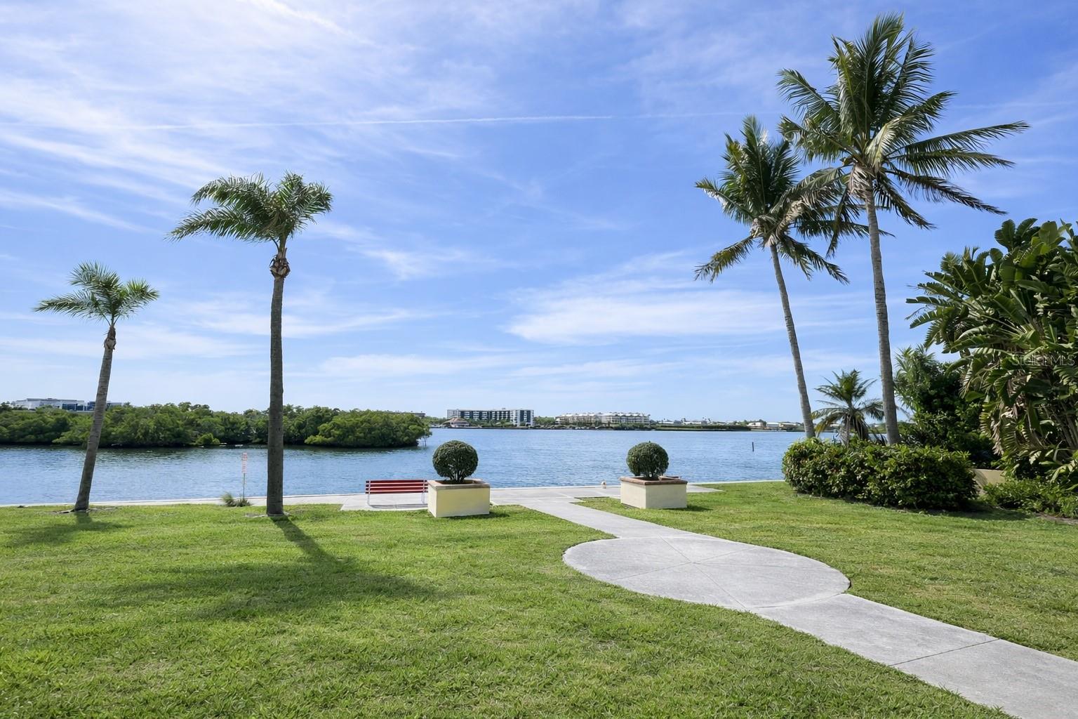 Image 26 of 28 For 1741 Southwood Street 1741