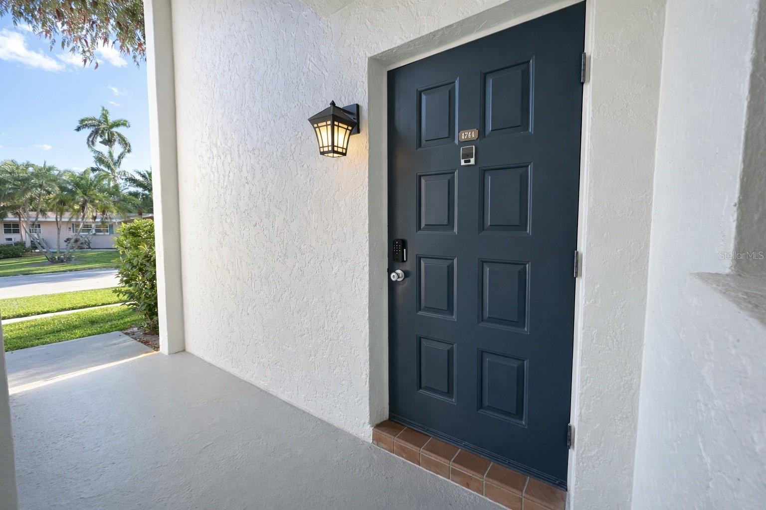 Image 5 of 28 For 1741 Southwood Street 1741