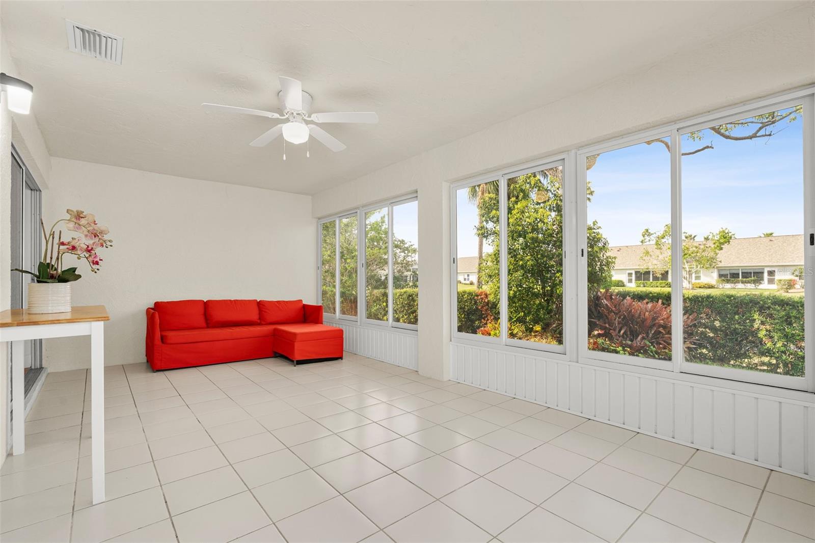 Image 33 of 56 For 2515 Lantana Lane