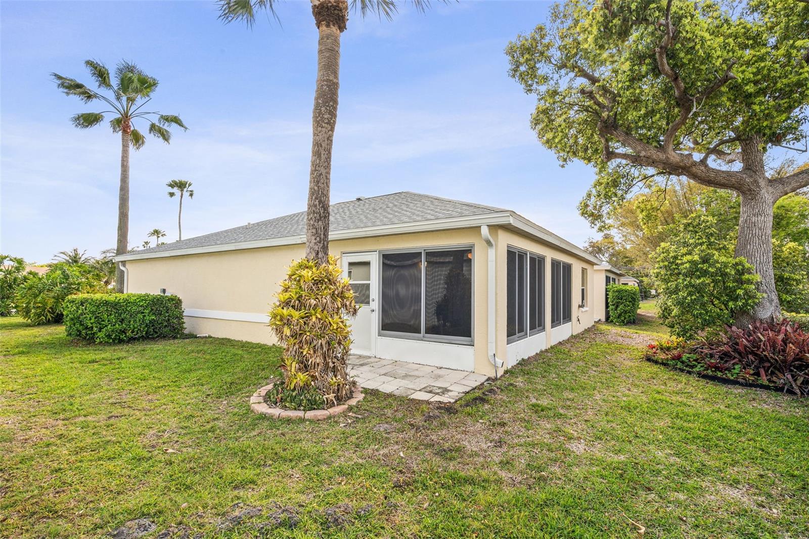 Image 35 of 56 For 2515 Lantana Lane