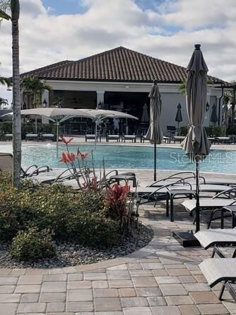 Image 18 of 43 For 17006 Vardon Terrace 207