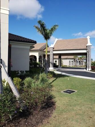 Image 33 of 43 For 17006 Vardon Terrace 207