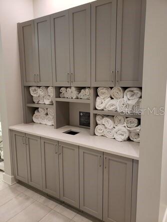 Image 37 of 43 For 17006 Vardon Terrace 207