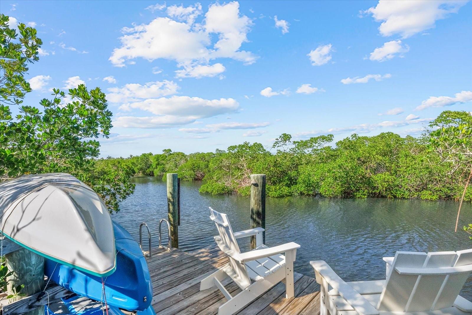 Image 39 of 61 For 704 Tropical Circle