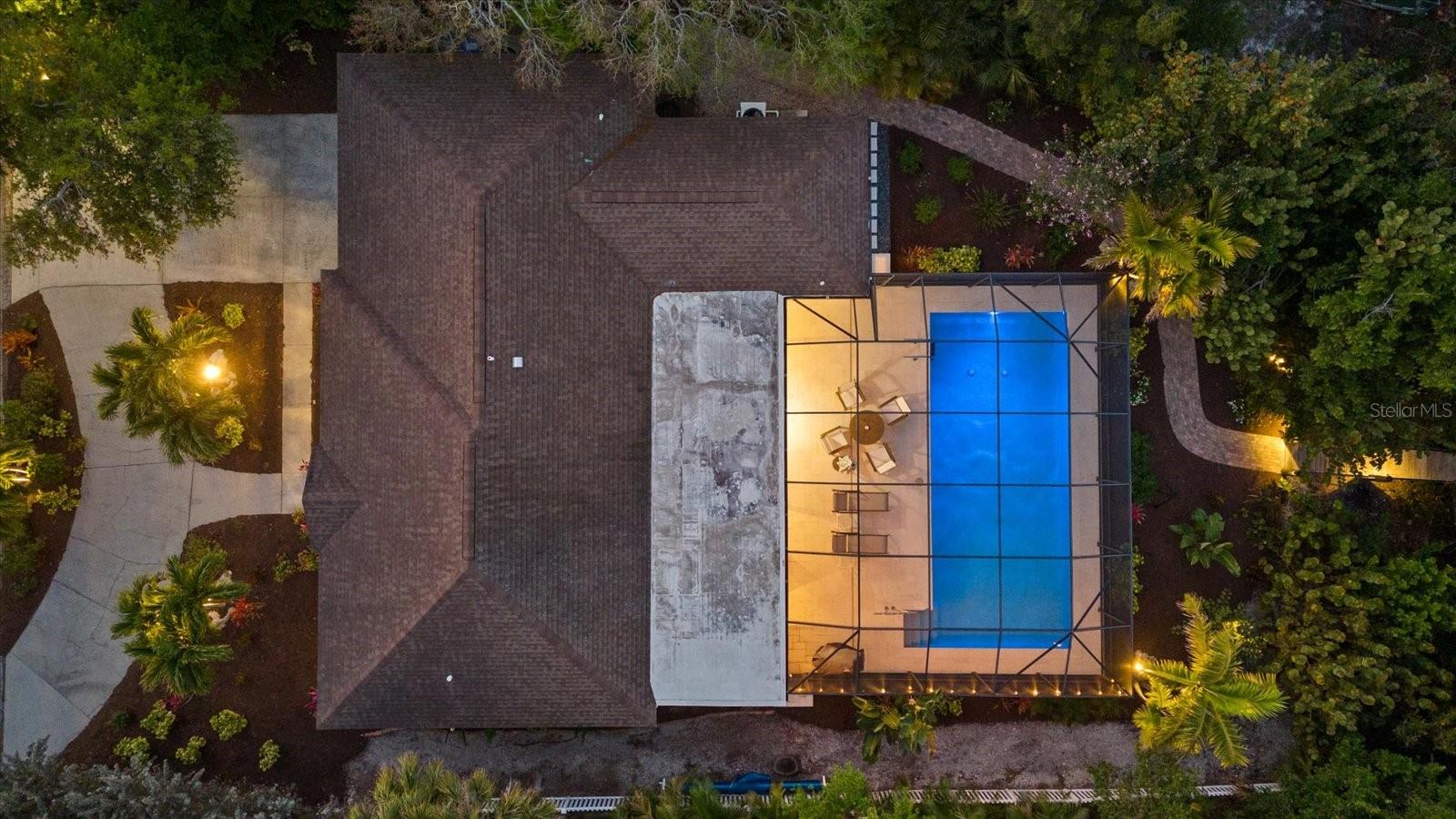 Image 60 of 61 For 704 Tropical Circle