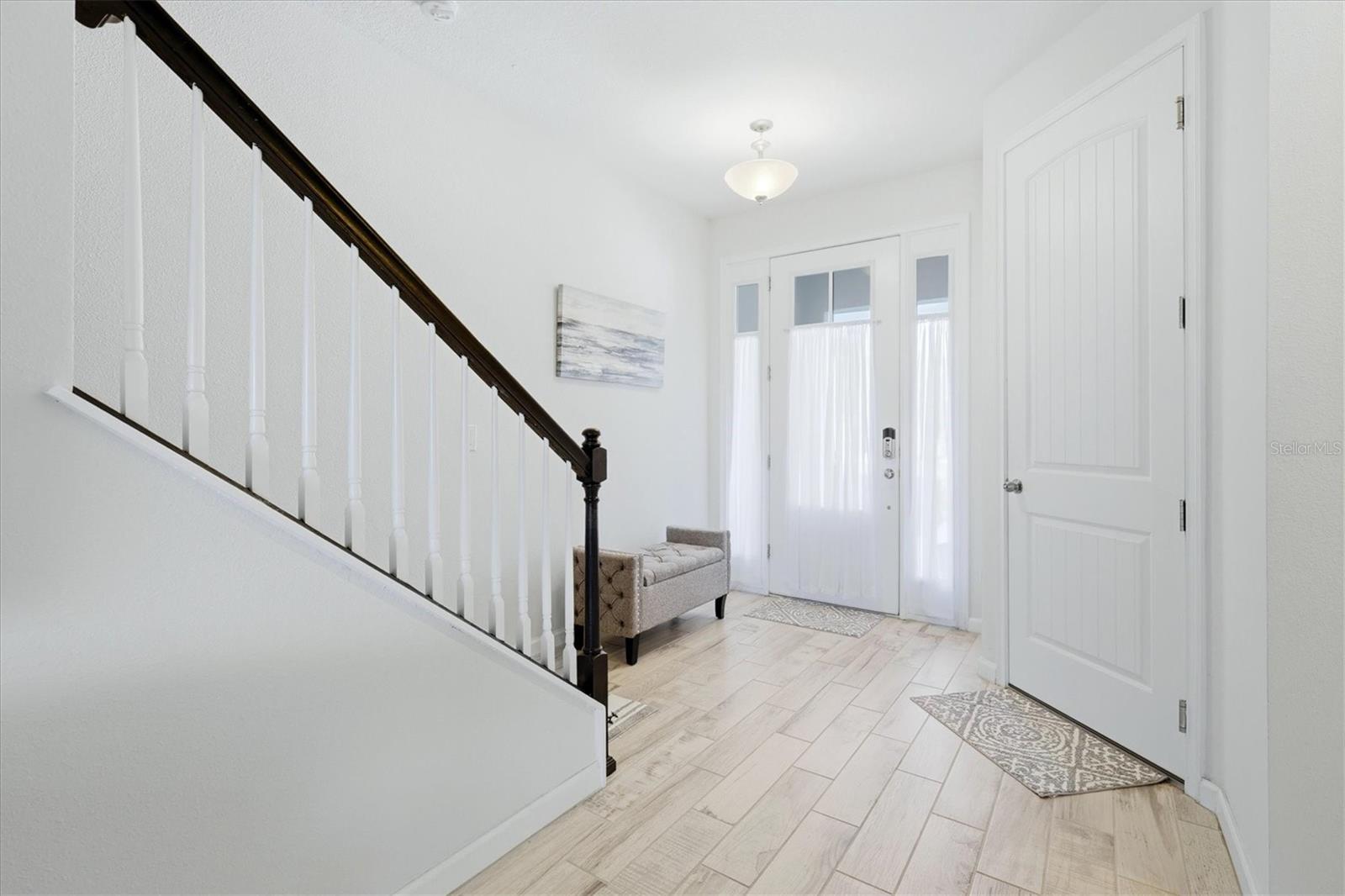 Image 5 of 32 For 12348 Trailhead Drive