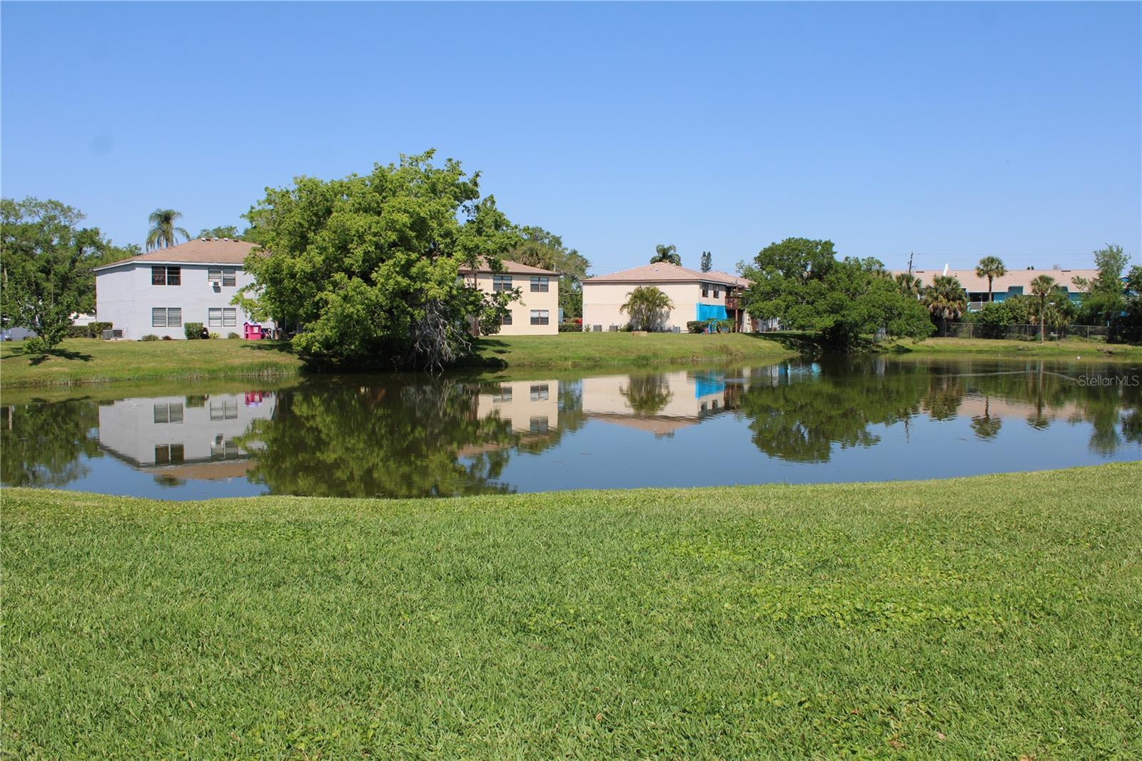 Image 41 of 53 For 5062 Live Oak Circle 5026