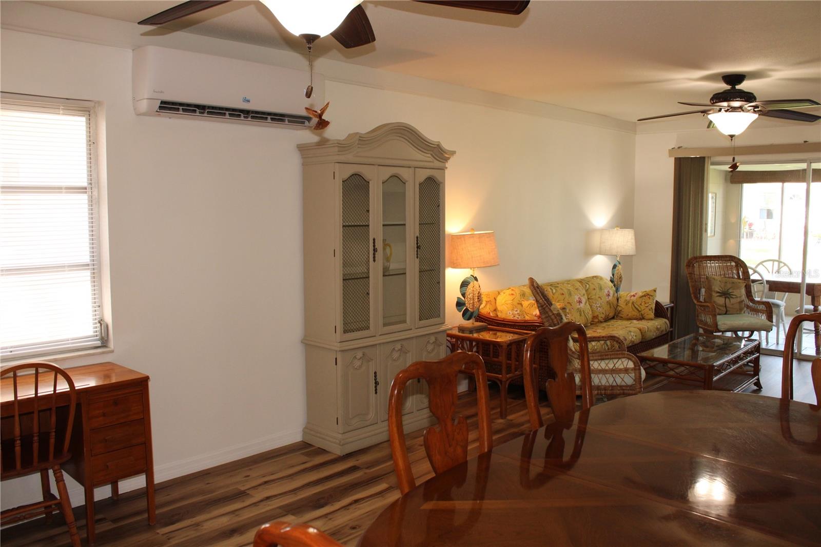 Image 8 of 53 For 5062 Live Oak Circle 5026