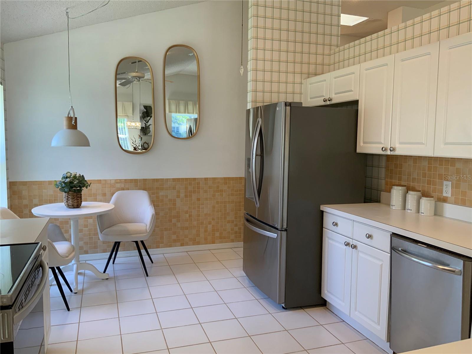 Image 14 of 68 For 4916 Linsey Court