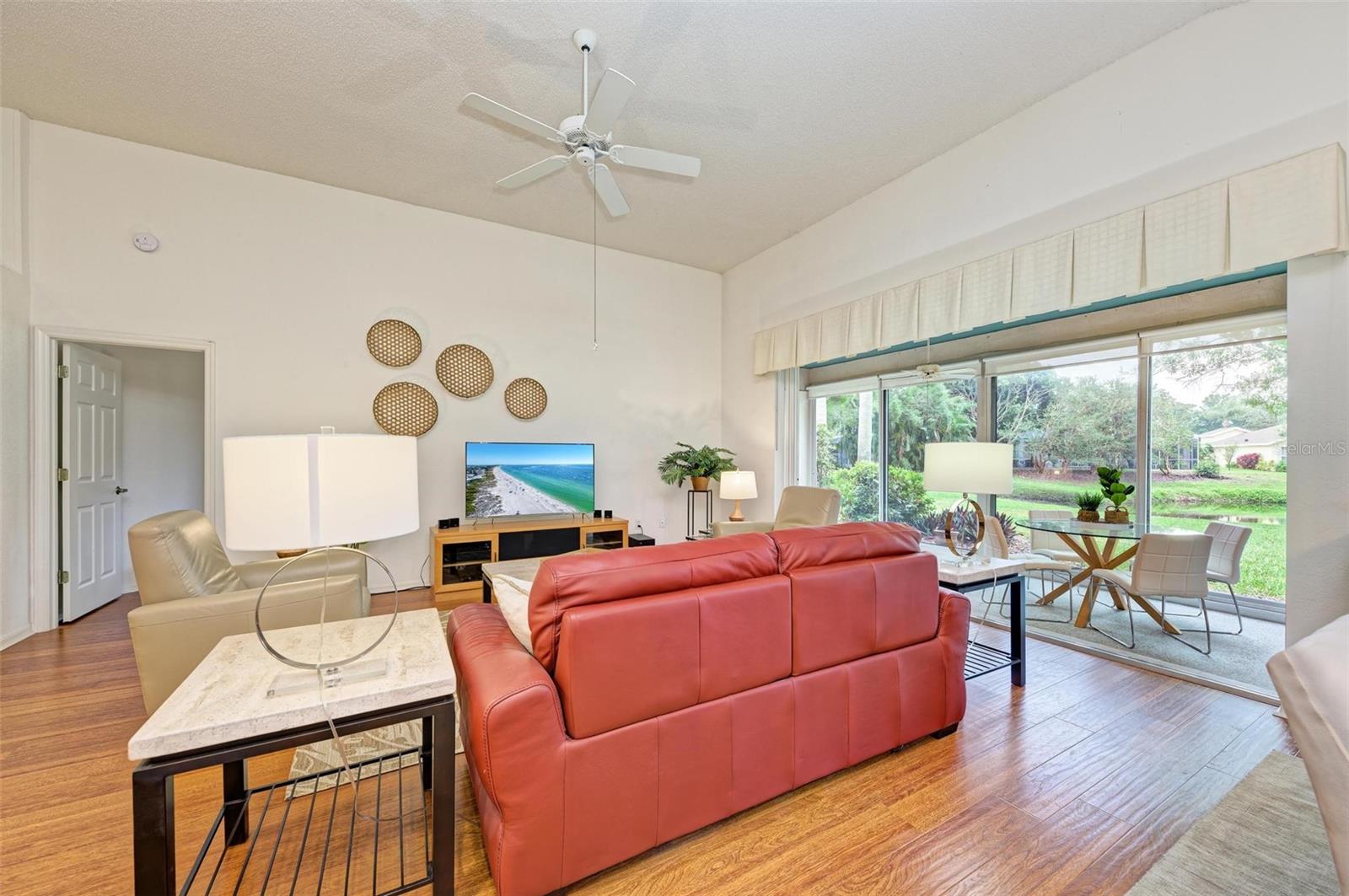 Image 24 of 68 For 4916 Linsey Court