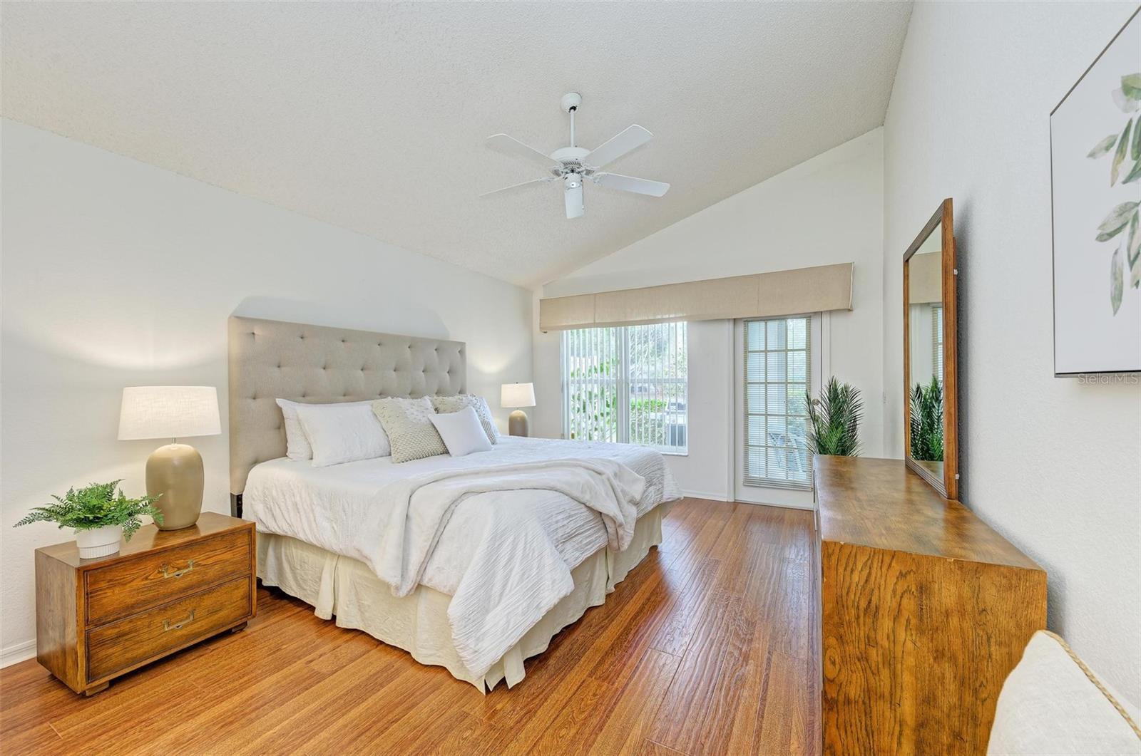 Image 26 of 68 For 4916 Linsey Court