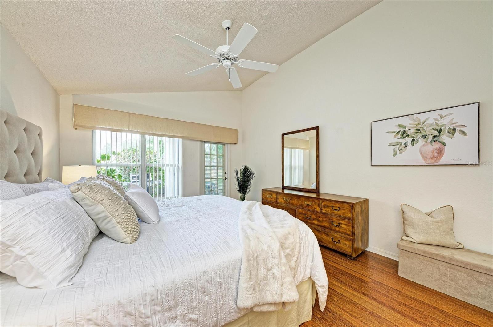 Image 28 of 68 For 4916 Linsey Court