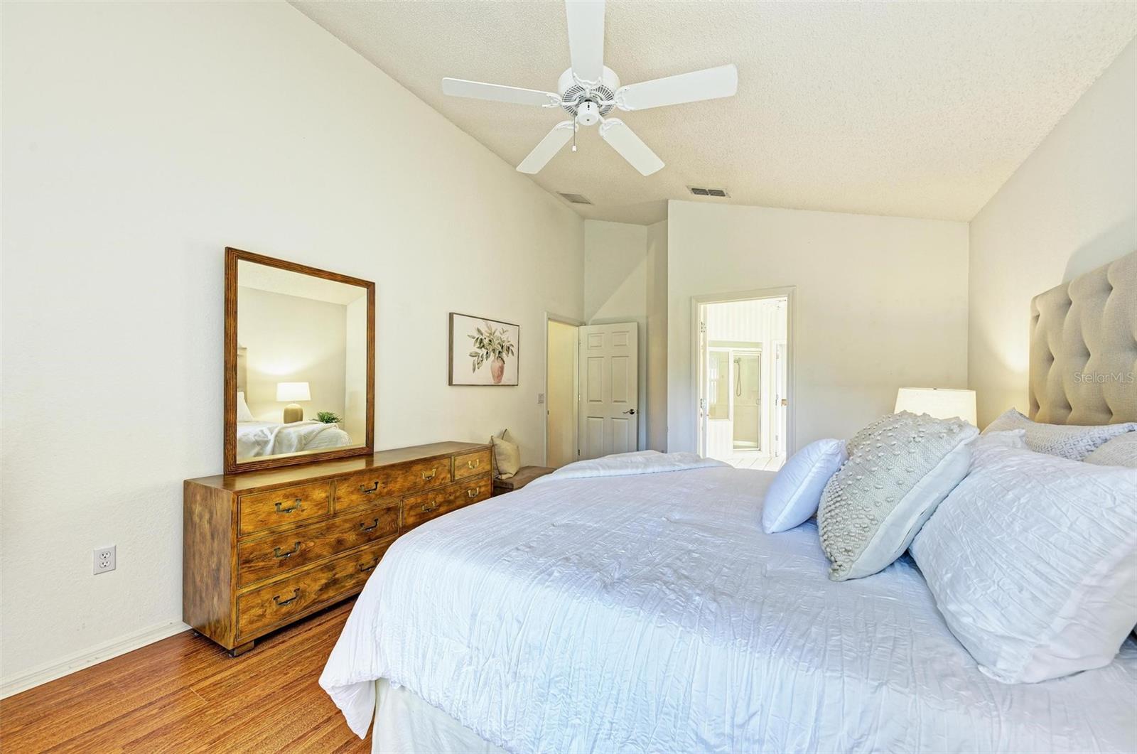 Image 29 of 68 For 4916 Linsey Court