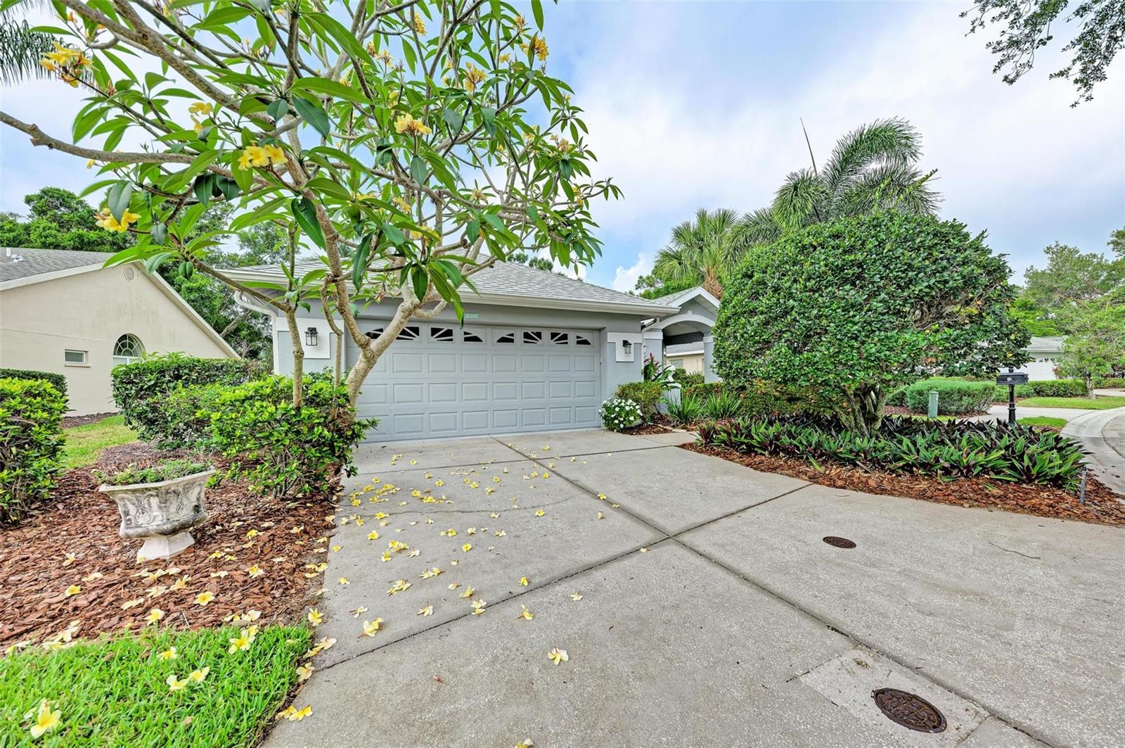 Image 6 of 68 For 4916 Linsey Court