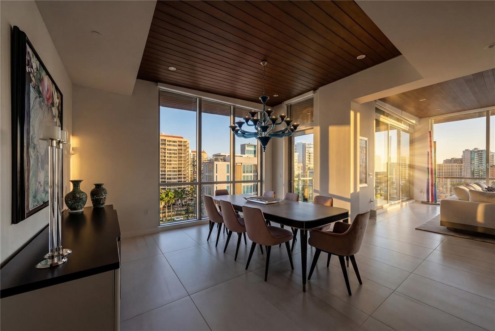 Image 12 of 54 For 111 Golden Gate Point 802ph