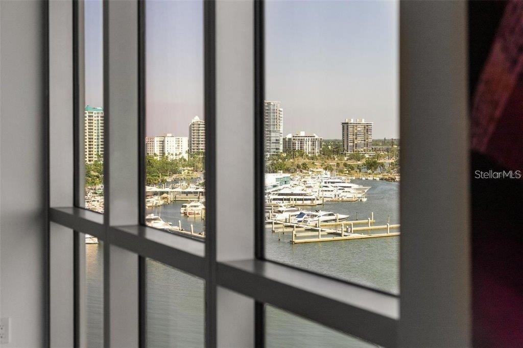 Image 32 of 54 For 111 Golden Gate Point 802ph