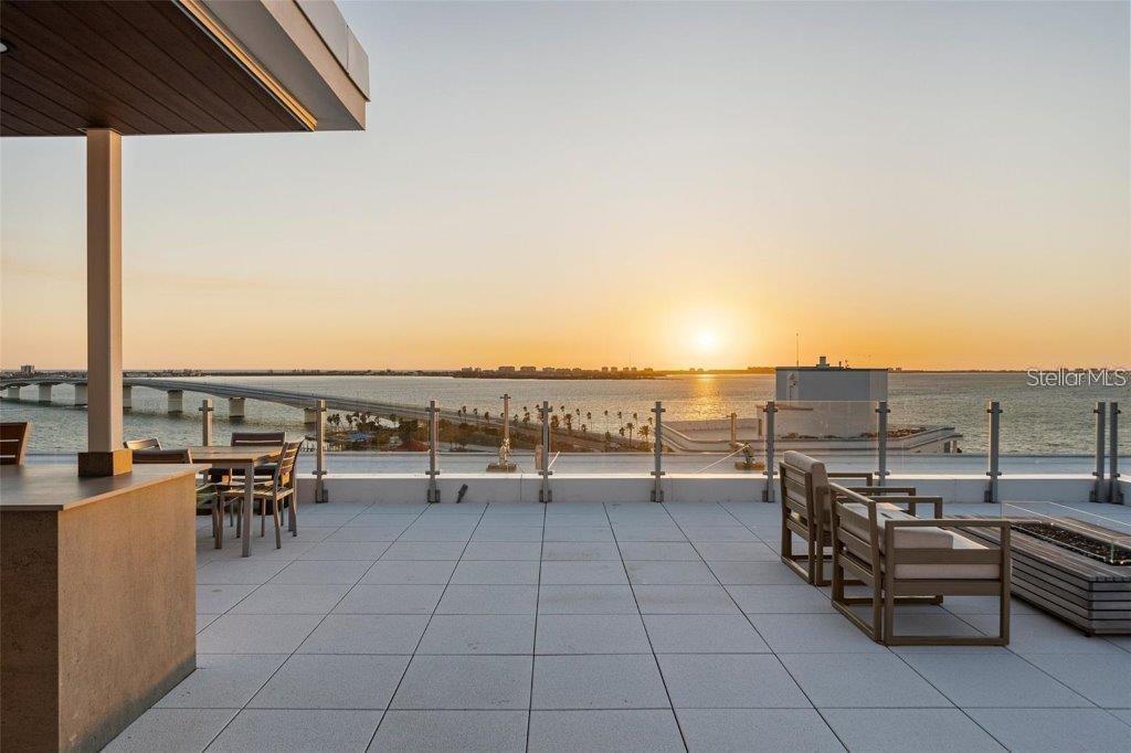 Image 36 of 54 For 111 Golden Gate Point 802ph