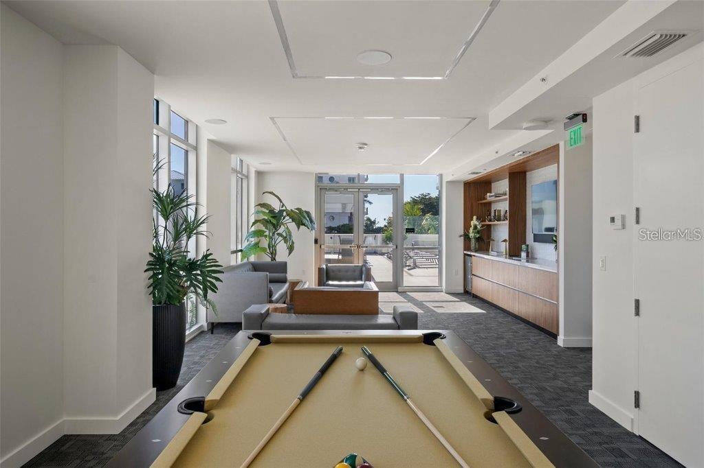 Image 42 of 54 For 111 Golden Gate Point 802ph